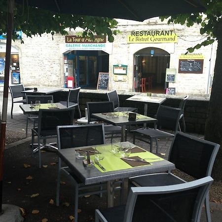 Hotel La Tour D'Auvergne Pont-lʼAbbé Εξωτερικό φωτογραφία